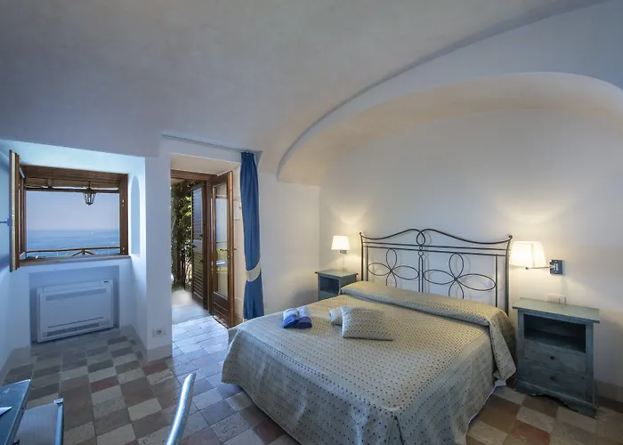 Villa Il Frantoio And Lilmar *