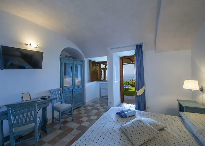 Il Frantoio And Lilmar Villa