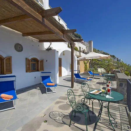 Il Frantoio And Lilmar Villa *