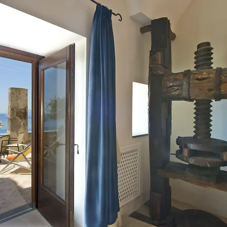 Il Frantoio And Lilmar Villa